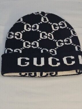 Gucci GG Wool Blend Black & White Jacquard Hat/Beanie Comfortable Warm